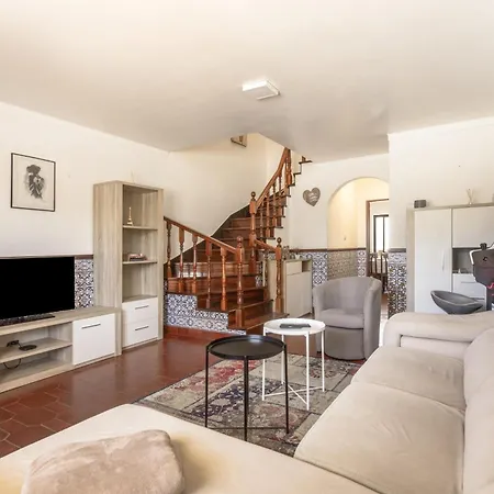 Helio Baleal House Villa Ferrel (Leiria)
